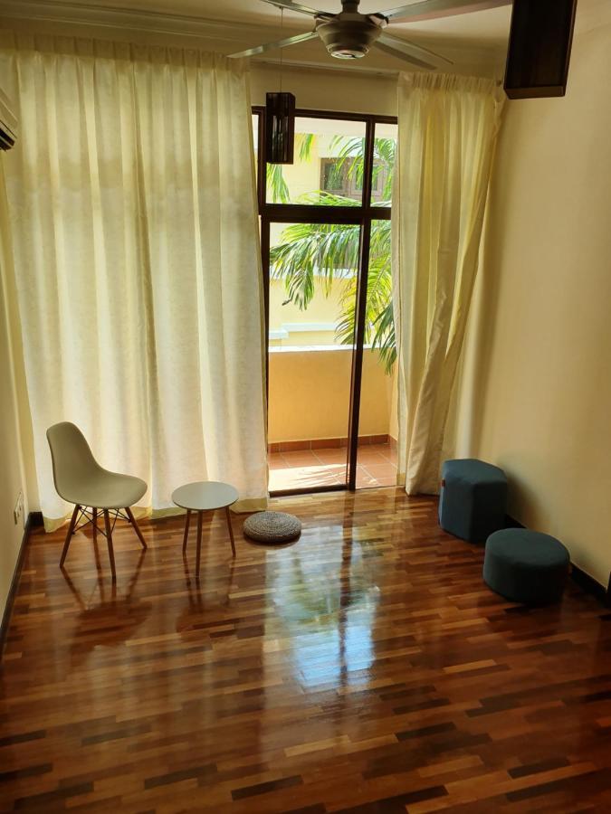 Apartamento Eden Cosy Living Batu Ferringhi Exterior foto