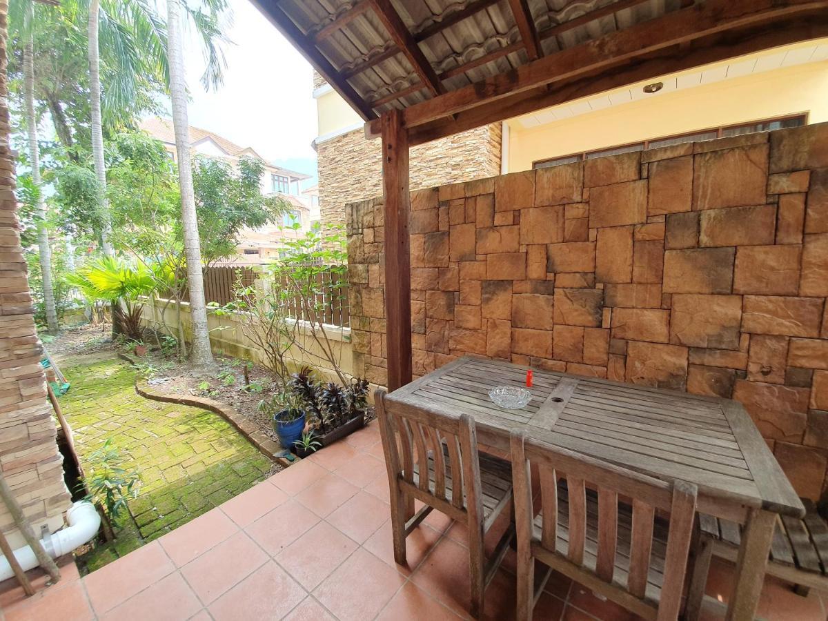 Apartamento Eden Cosy Living Batu Ferringhi Exterior foto